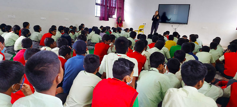 KLE Society's M R Sakhare School